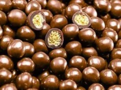 Valrhona Caramelia 36% Milk Couverture Chocolate Crunchy Pearls 3kg -Snack Shop Valrhona20Caramelia20362520Milk20Chocolate20Crunchy20Pearls203kg 1